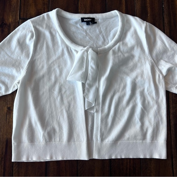 Dkny Sweaters - DKNY White Short-Sleeve Tie-Front Knit Tunic